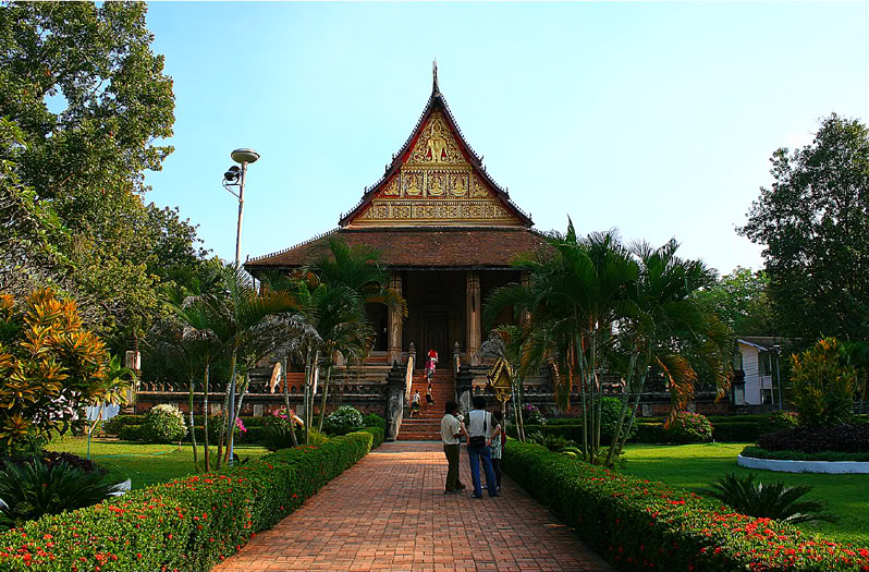 lao dat nuoc cua chua thap va le hoi 56d37e97032d1