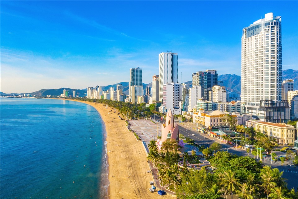 thanh-pho-bien-nha-trang-BestBooking.vn
