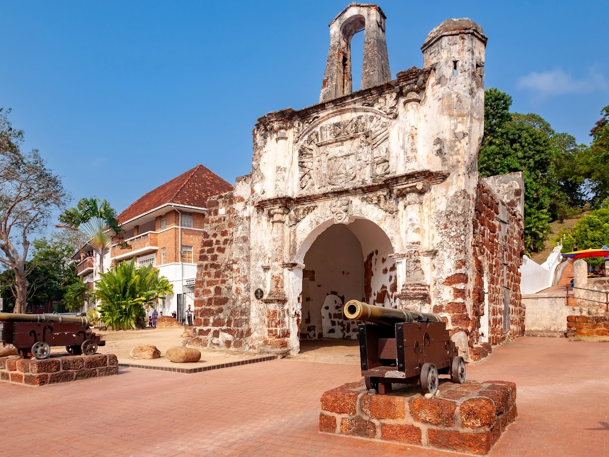 TOUR SINGAPORE – MALAYSIA 4N3Đ: HÀNH TRÌNH QUA NHỮNG BIỂU TƯỢNG ĐÔNG NAM Á