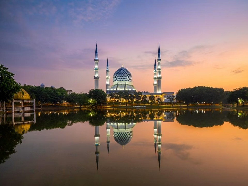 TOUR SINGAPORE – MALAYSIA 4N3Đ: HÀNH TRÌNH QUA NHỮNG BIỂU TƯỢNG ĐÔNG NAM Á