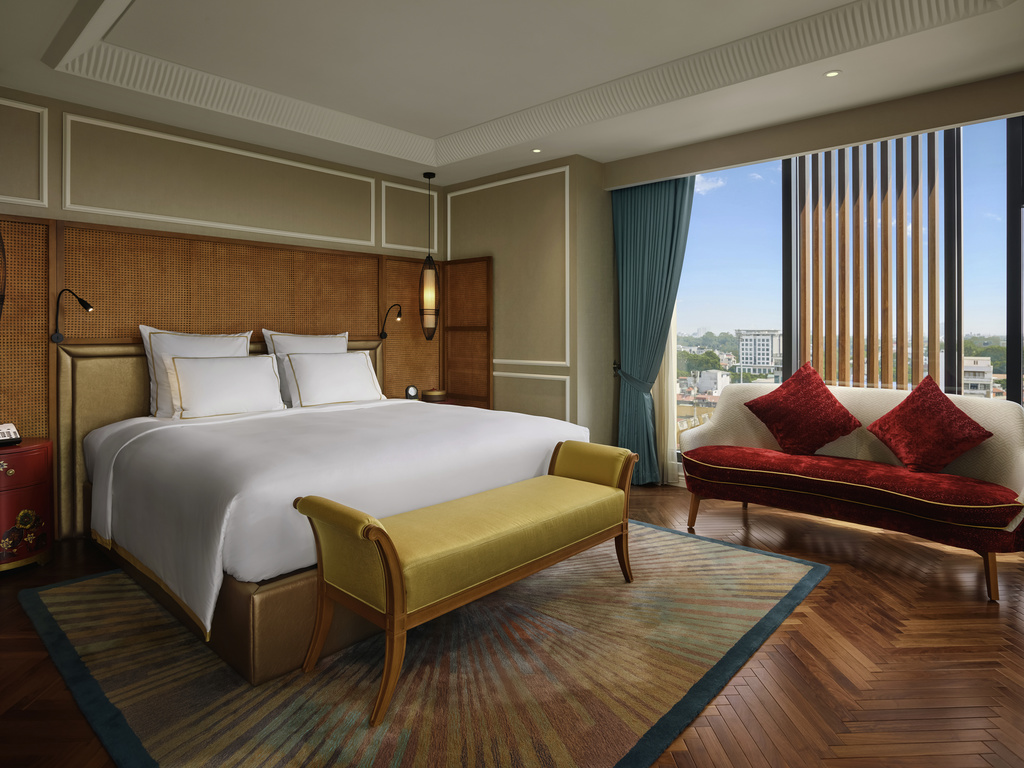 Presidential Suite, Lounge Access