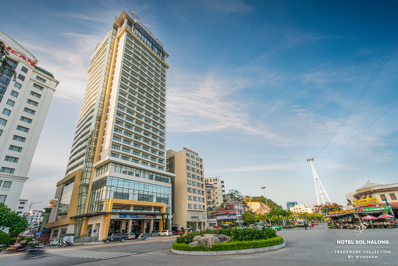 Soleil Hạ Long Hotel - Trademark Collection by Wyndham - BestBooking.vn