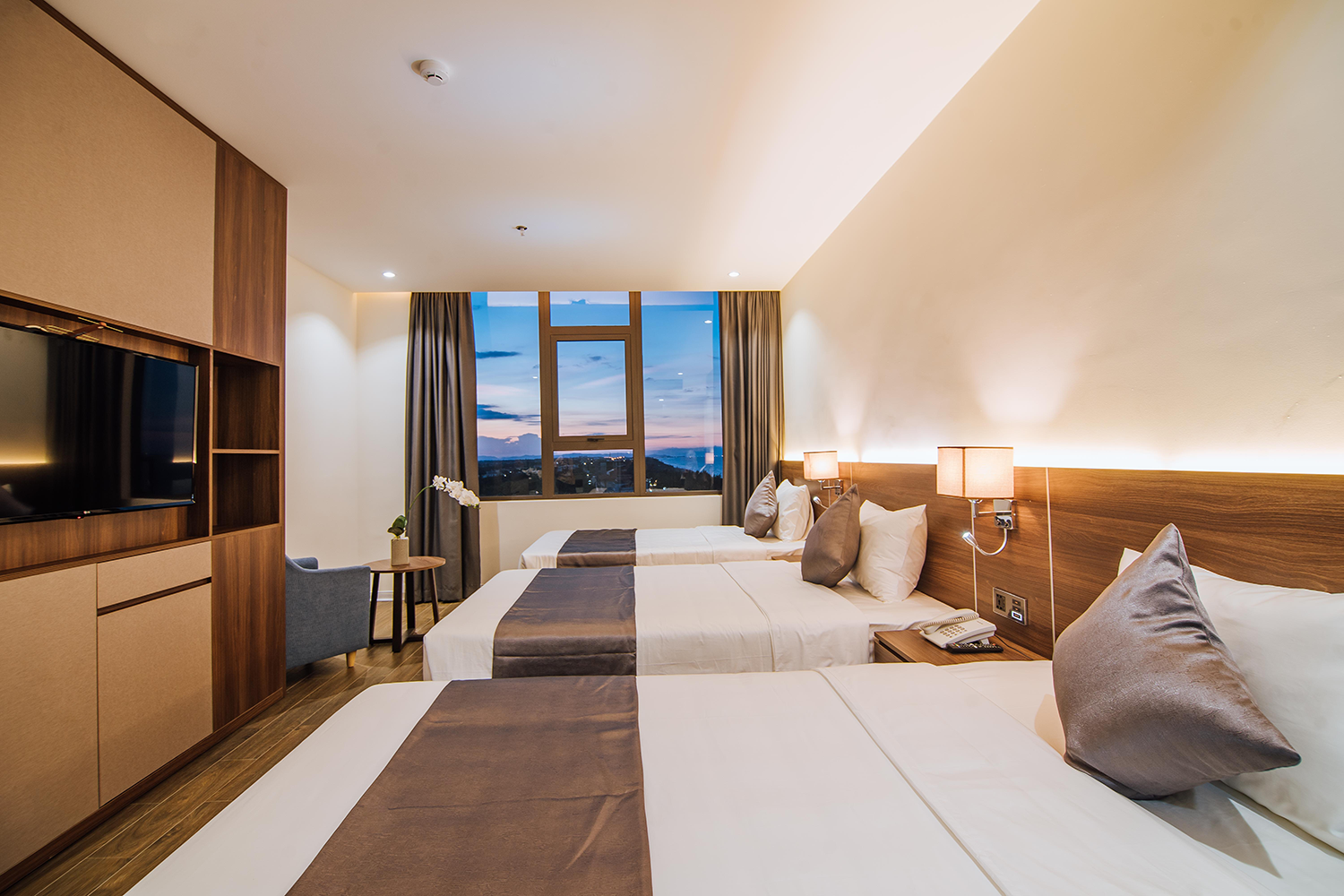 Triple Room