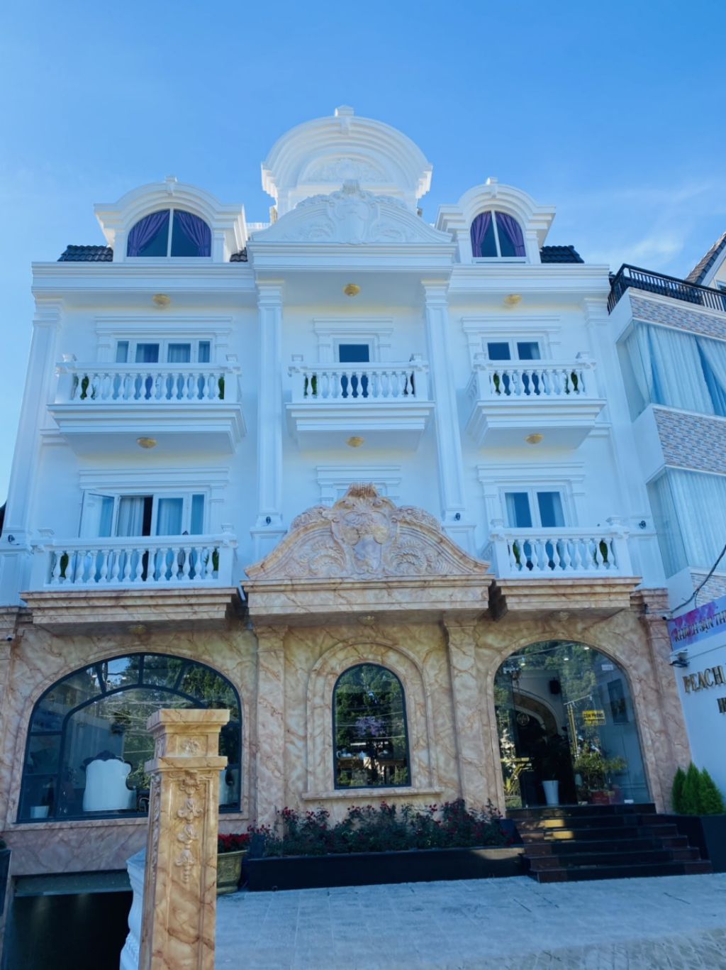 Peach Valley Đà Lạt