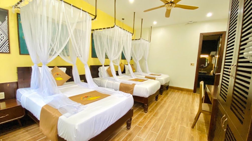 Superio Room