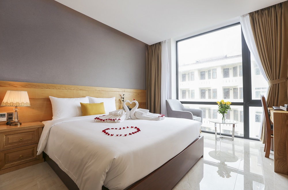 Deluxe Double - BestBooking.vn