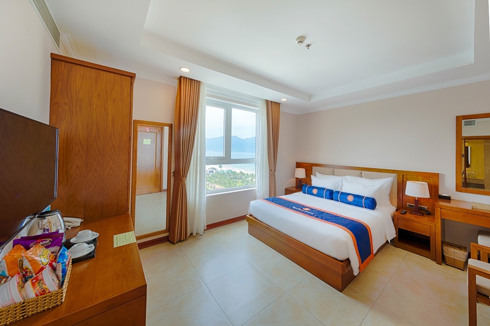 Deluxe Triple -bestbooking.vn