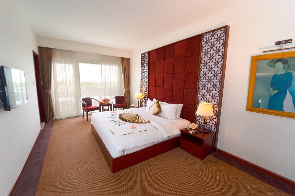 Grand Suite - bestbooking.vn