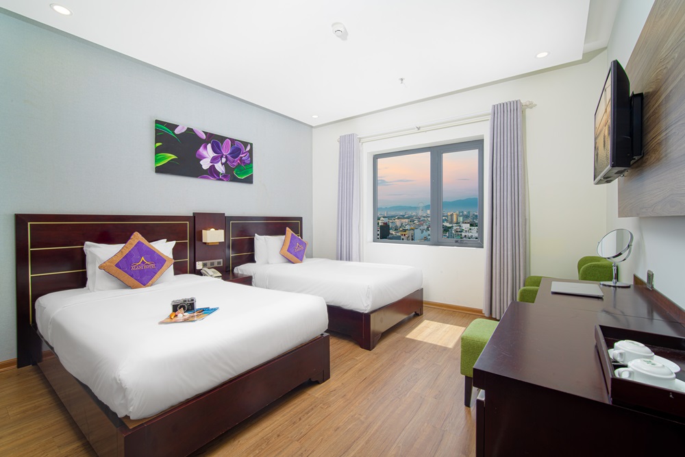 Phòng City View Twin -bestbooking.vn