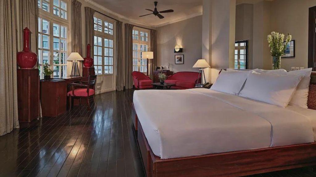 Phòng Colonial Suite -bestbooking.vn