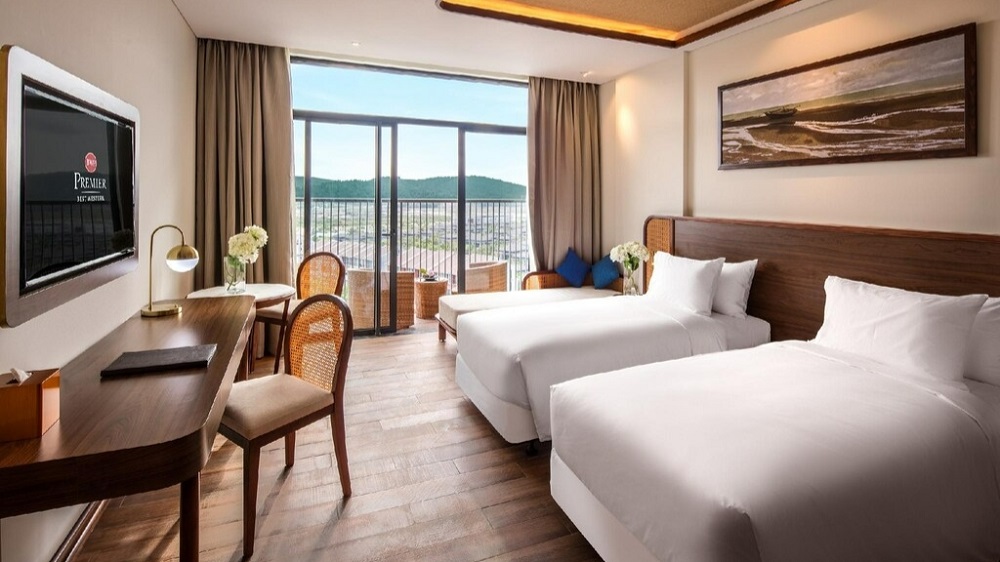 Phòng Deluxe King or Twin - BestBooking.vn