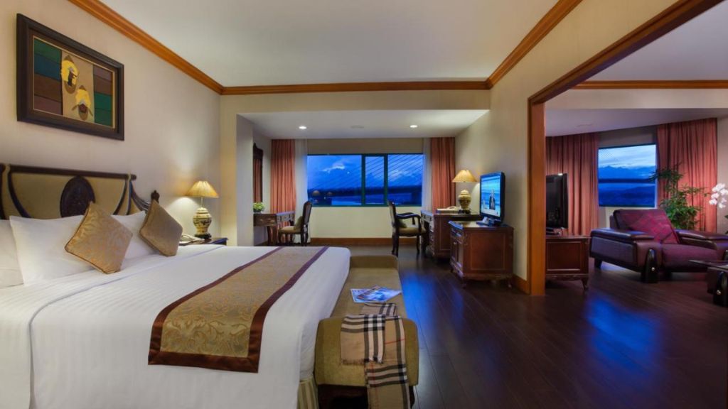 Phòng Executive Suite-BestBooking.vn
