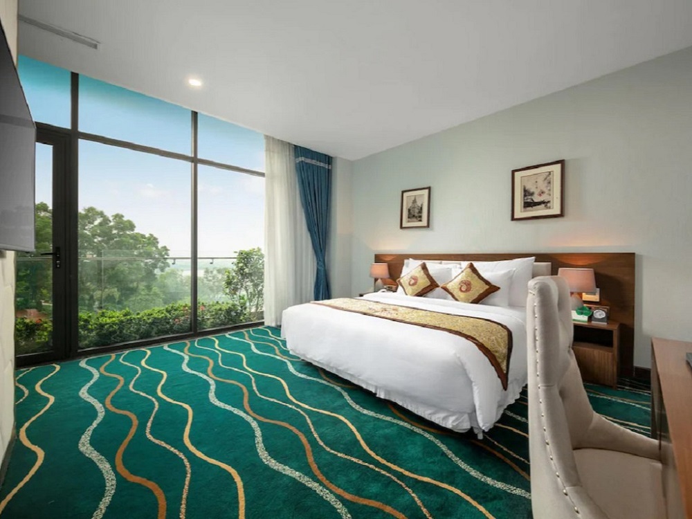 Phòng Phoenix Executive - BestBooking.vn