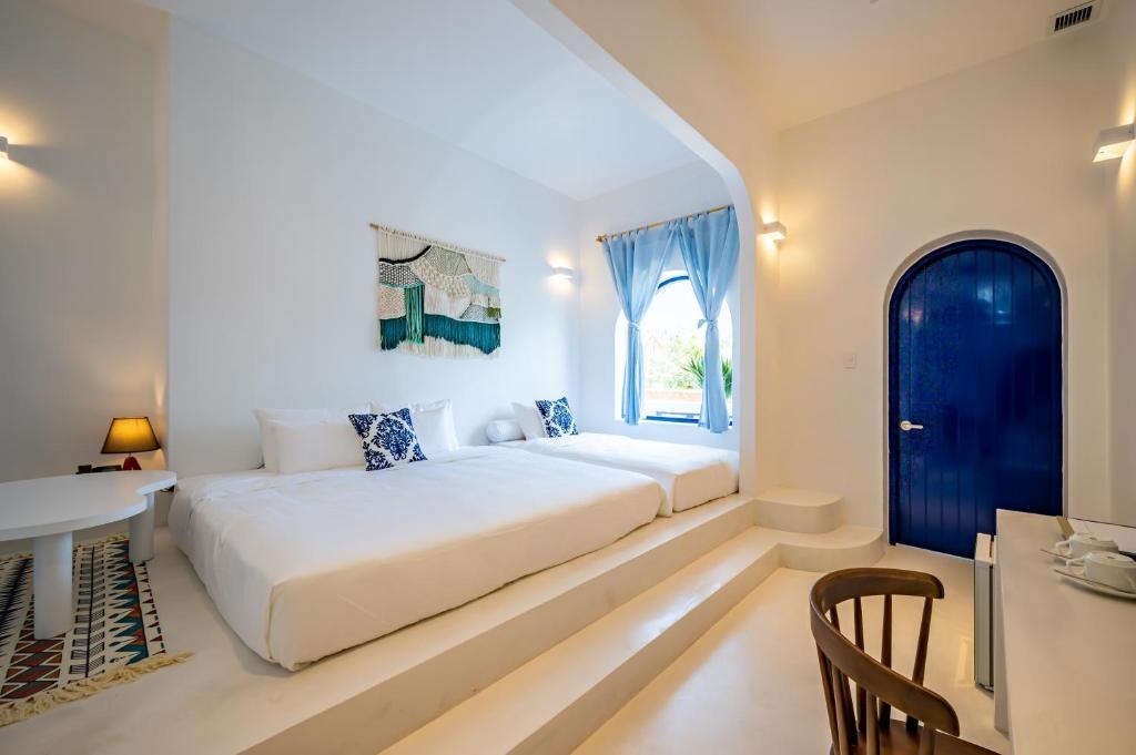 Phòng Superior Triple-BestBooking.vn