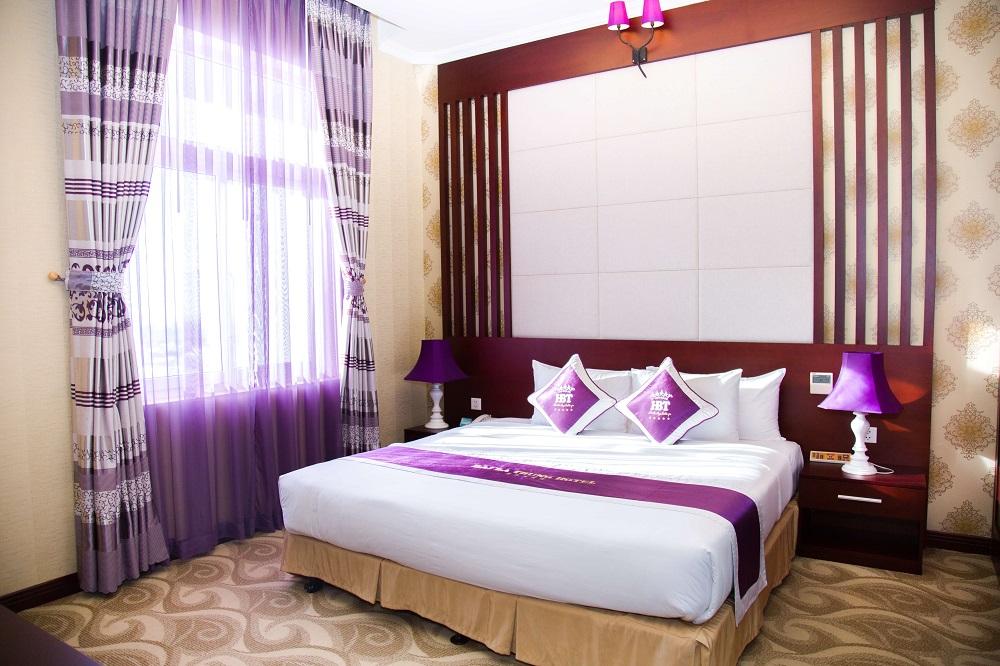 Queens - bestbooking.vn