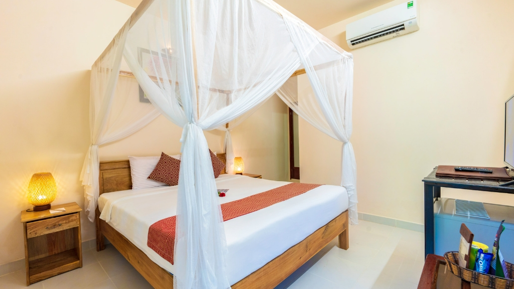 Standard-bestbooking.vn