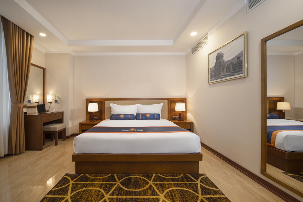 Suite Triple -bestbooking.vn