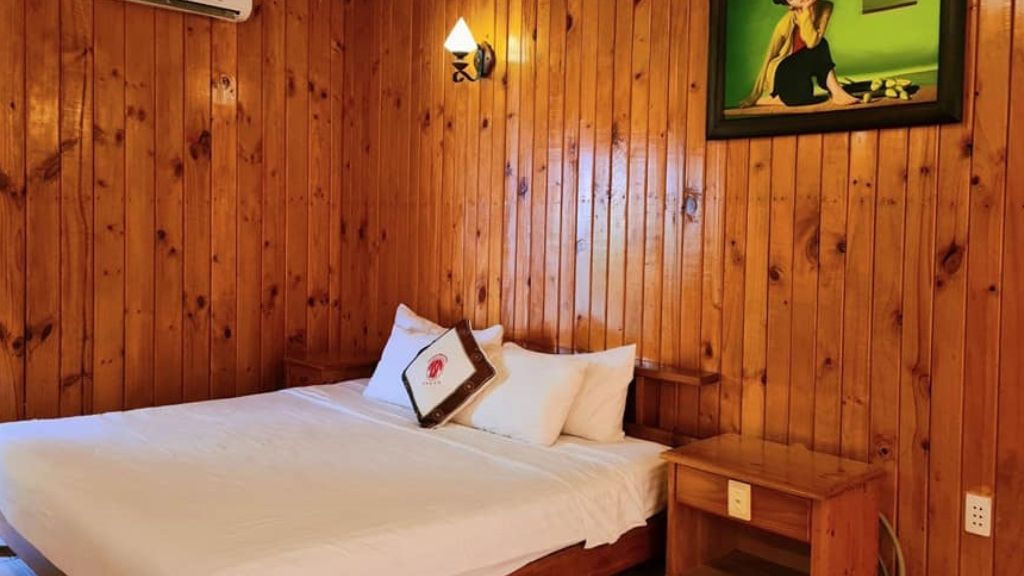 Bungalow Beach Front-bestbooking.vn