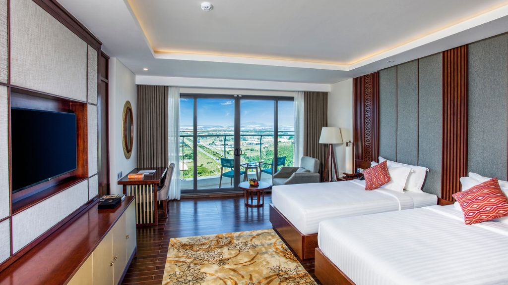 Deluxe Room - BestBooking.vn