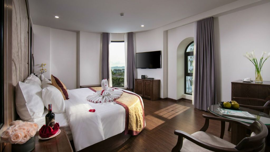 Junior Suite Roman-bestbooking.vn