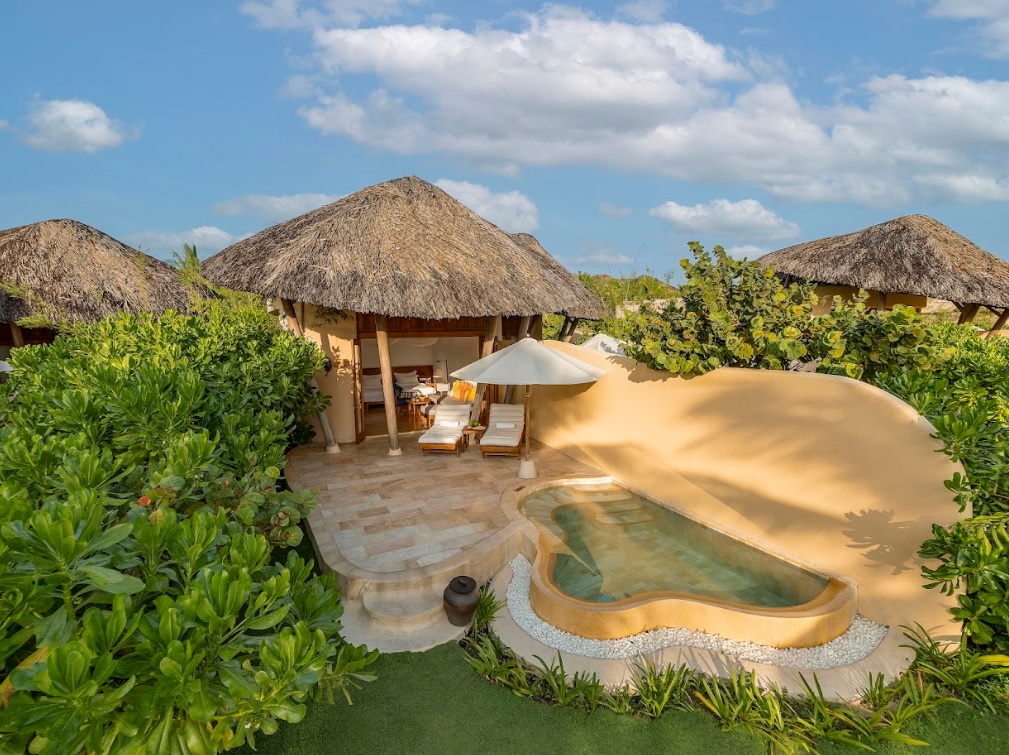 Semi Seaview One-Bedroom Pool Villa - BestBooking.vn
