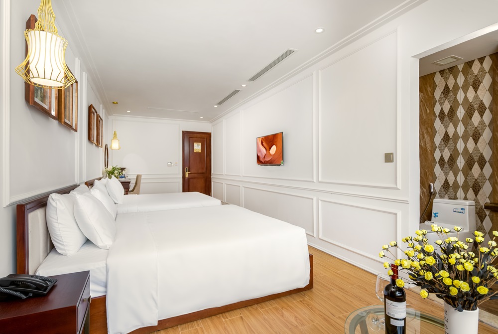 Suite Family City View -bestbooking.vn