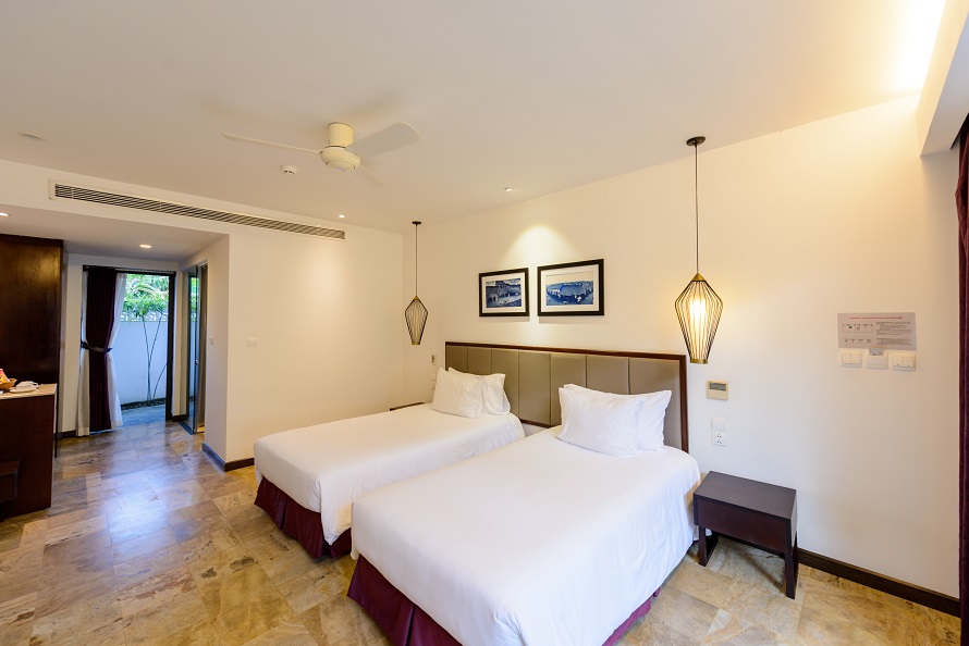 Premier Twin/Double - BestBooking.vn