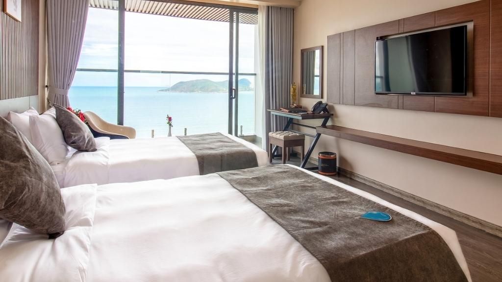 Deluxe City View -Bestbooking.vn