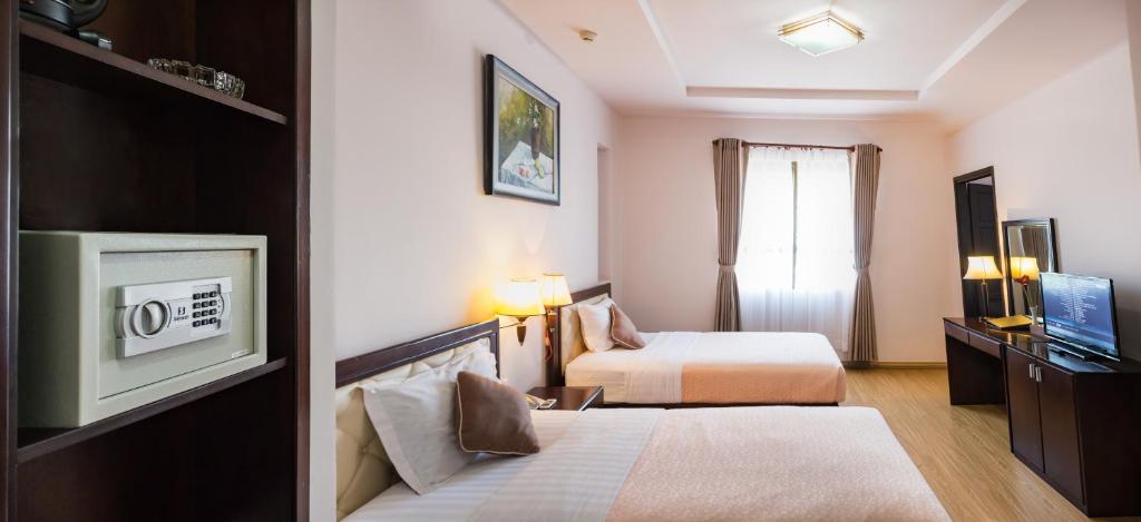 Deluxe Twn/Dbl - Bestbooking.vn