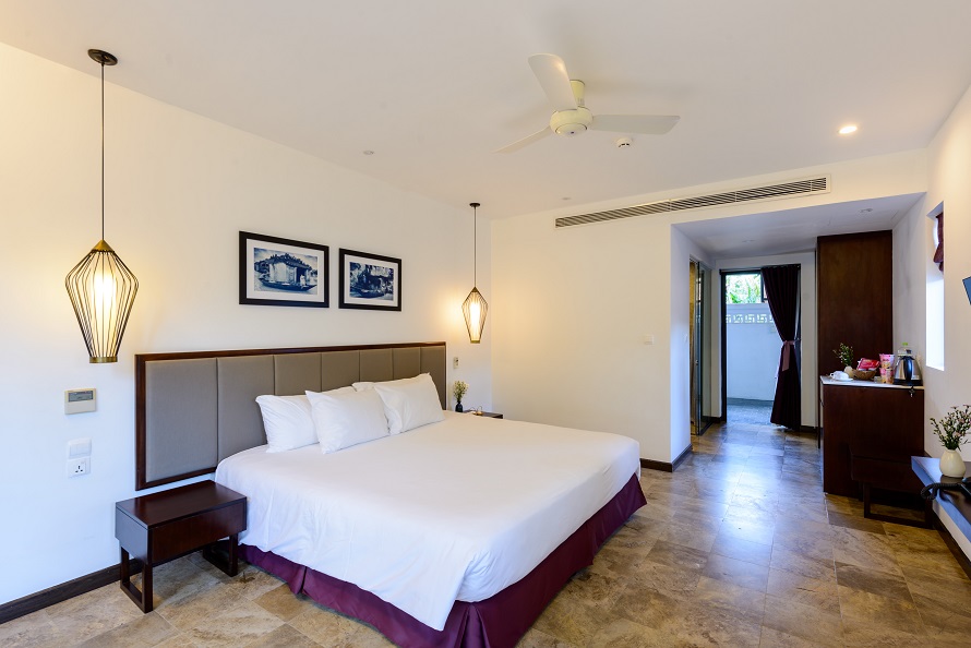 Executive Suite Family - BestBooking.vn