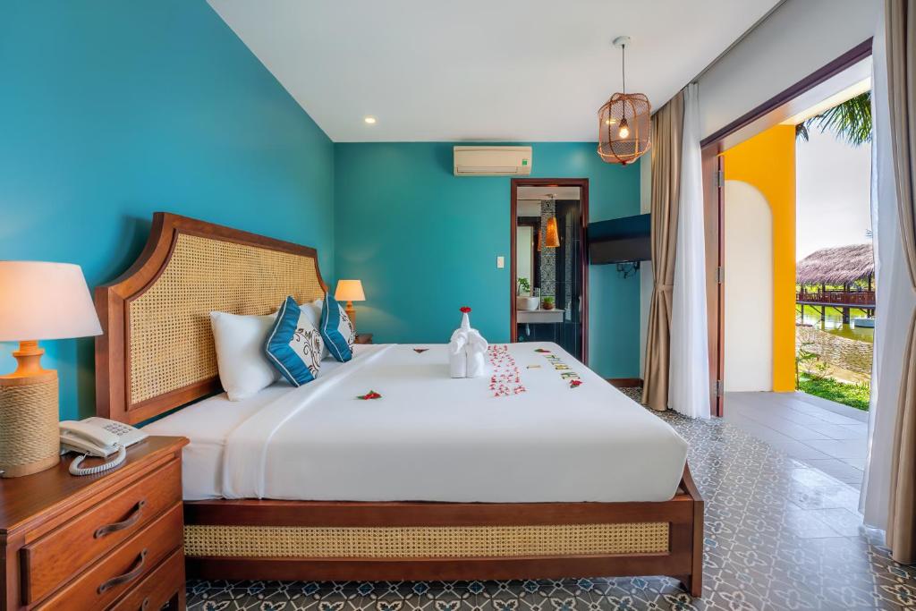 Family Connecting Room - Bestbooking.vn