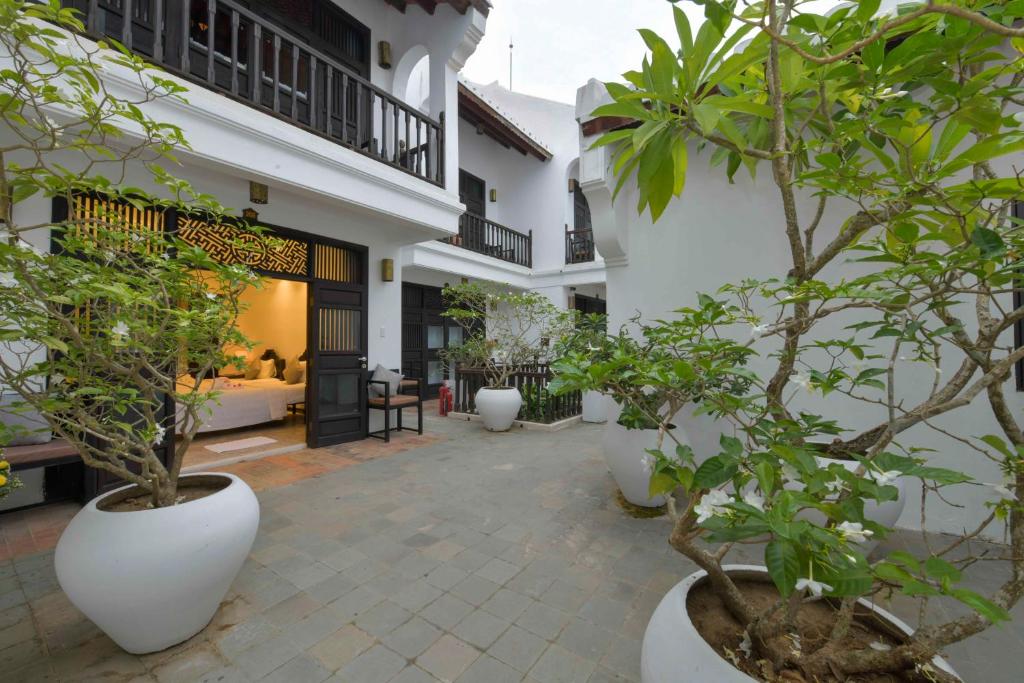 Phòng Superior Family - BestBooking.vn