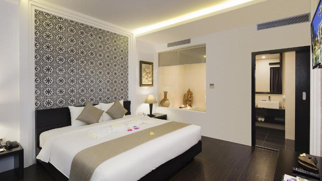 Suite Room- Bestbooking.vn
