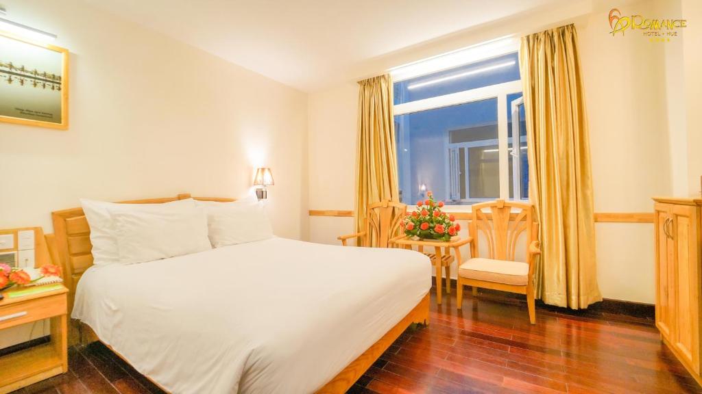 Romance Hotel-bestbooking.vn