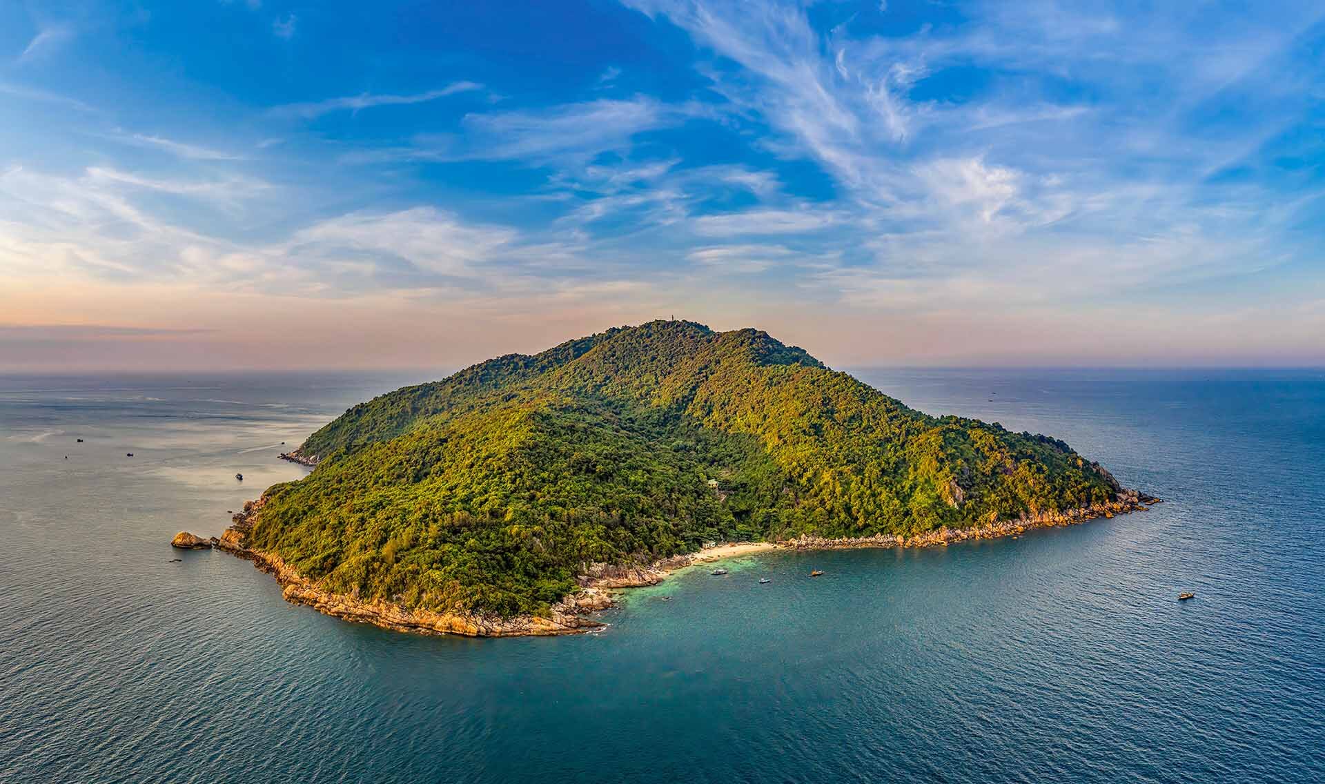 Hòn Sơn Chà Tour Đà Nẵng cùng BestBooking.vn
