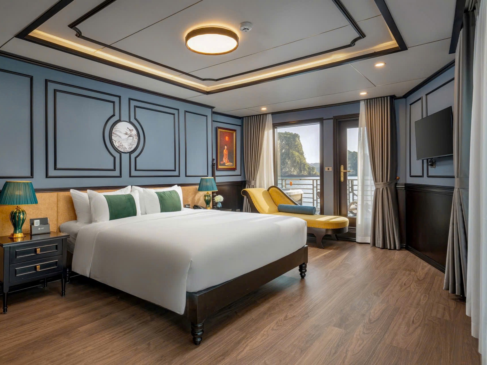 TOUR HẠ LONG 3N2Đ TỪ HỒ CHÍ MINH – KỲ NGHỈ THƯỢNG HẠNG TRÊN DU THUYỀN 5* GIỮA VỊNH DI SẢN